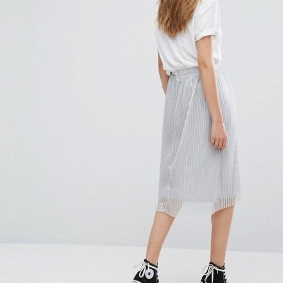 Pull & Bear Pleated Metallic Midi Skirt - Picture 3 of 3